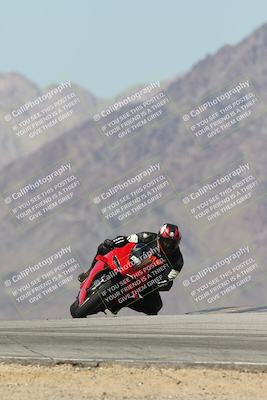 media/Oct-02-2025-Racers Edge (Thu) [[2c91cb6ab3]]/2-A Group/Session 5-Turn 9 (150pm)/